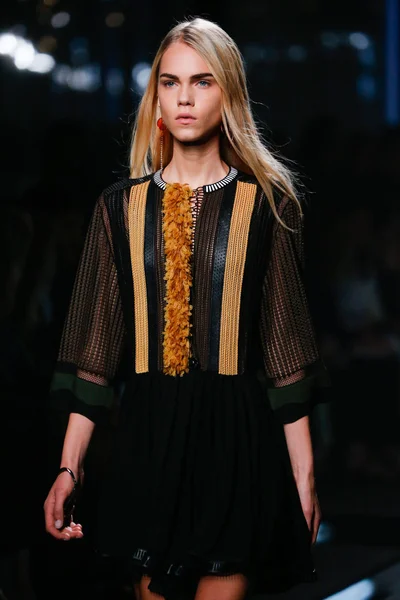 Look 61